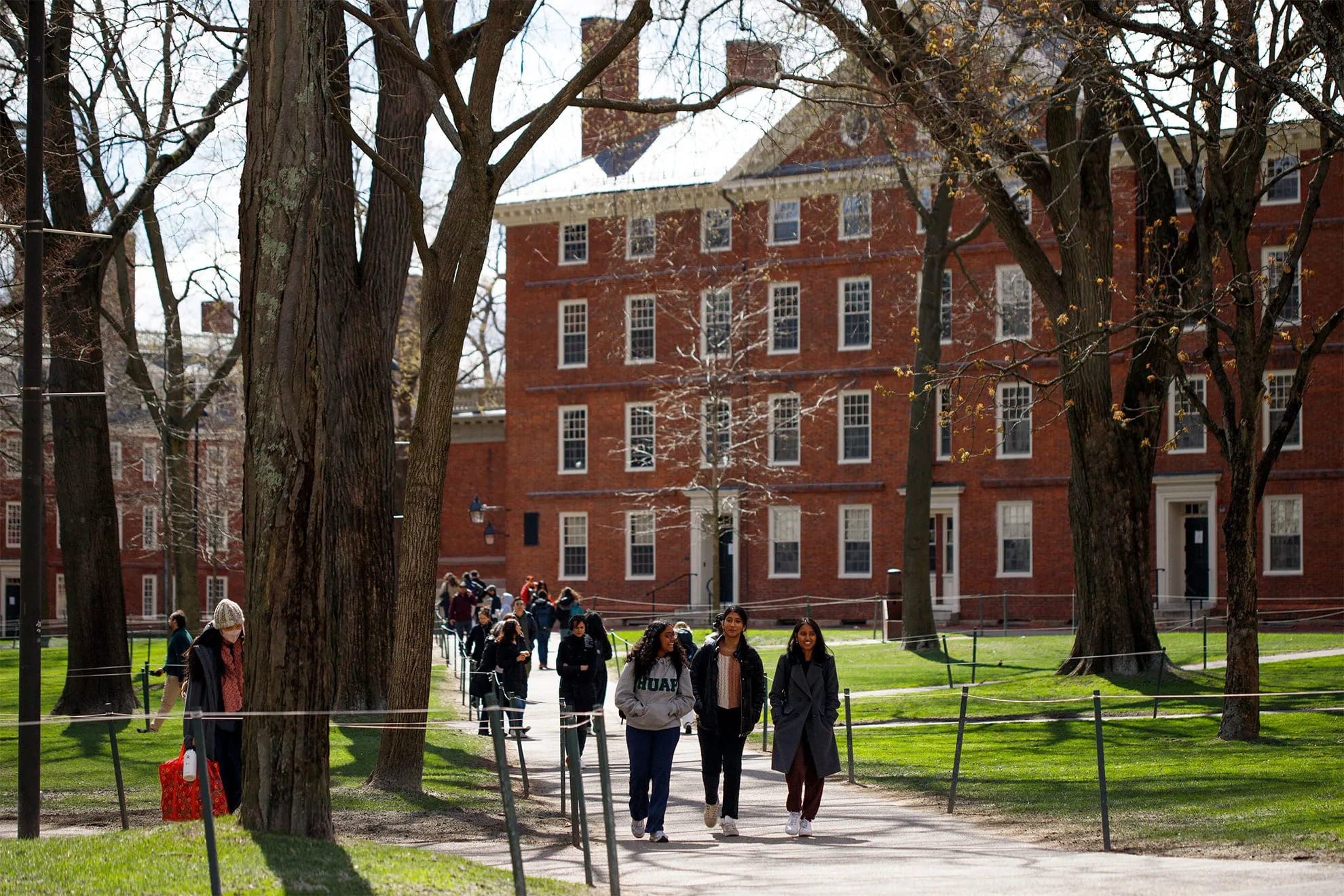 Trump vs Harvard: Impact on International Students & Policy Timeline